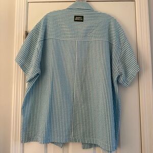 Daily Drills Poplin/Seersucker Top